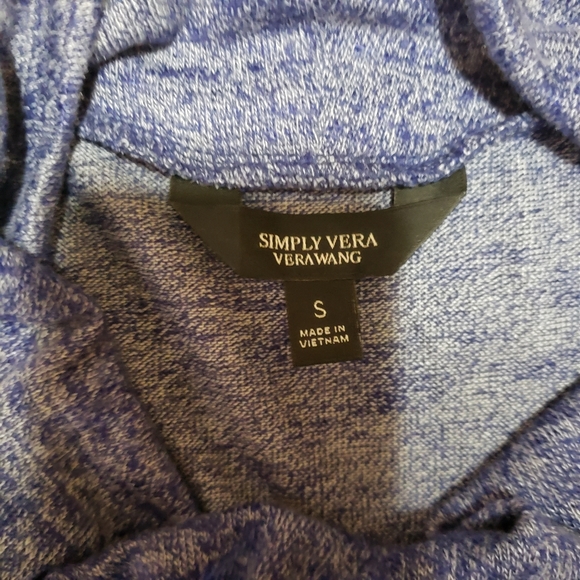 NWT Simple Vera Vera Wang top - Picture 2 of 6